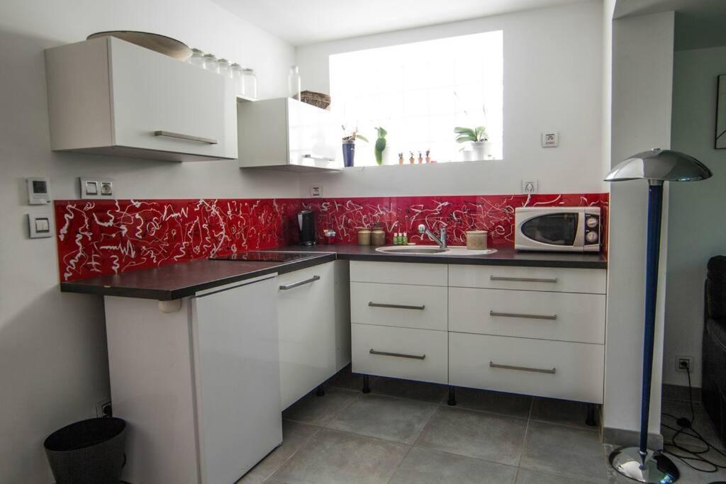 Appartement Avec Jardin Interieur 4 Pers Centre Ville Немур Екстериор снимка